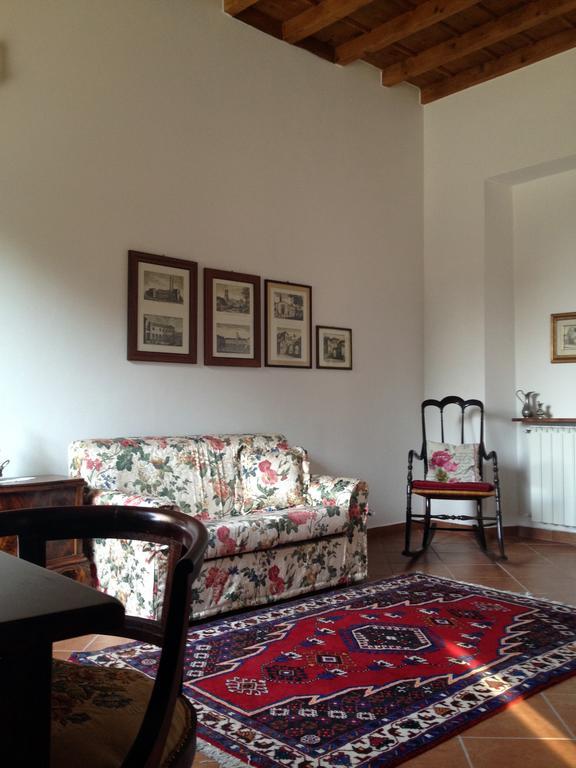 ماجنتي Bed And Breakfast Azienda Agricola Cascina Salazzara الغرفة الصورة