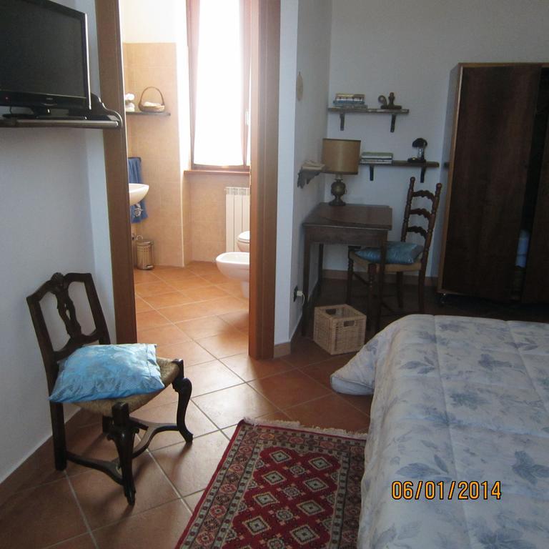 ماجنتي Bed And Breakfast Azienda Agricola Cascina Salazzara الغرفة الصورة