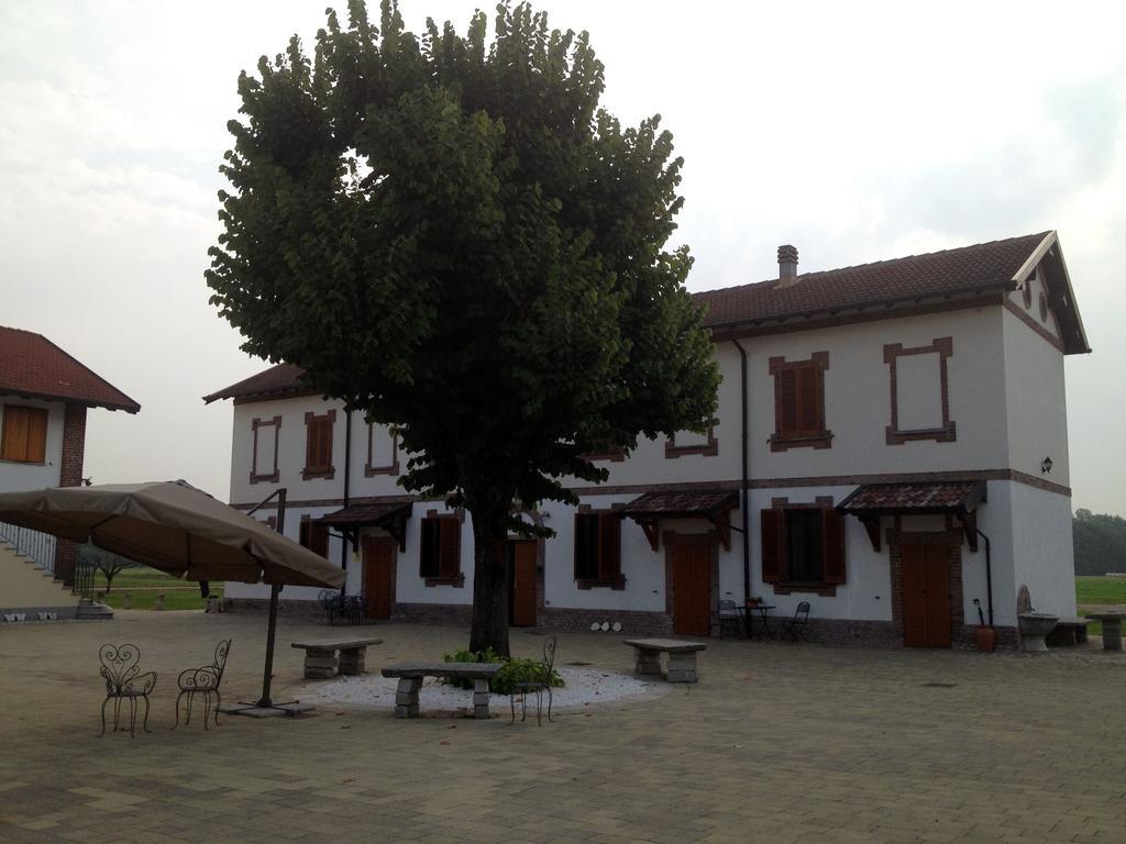 ماجنتي Bed And Breakfast Azienda Agricola Cascina Salazzara المظهر الخارجي الصورة