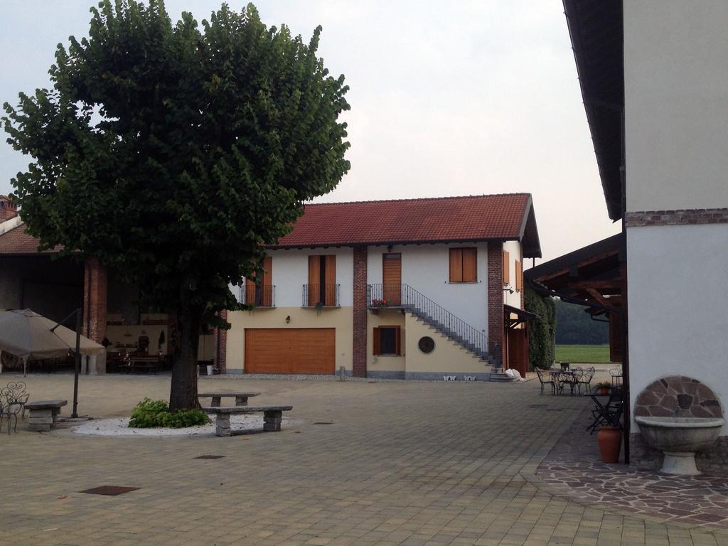 ماجنتي Bed And Breakfast Azienda Agricola Cascina Salazzara المظهر الخارجي الصورة